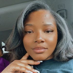 Meet your Posher, Lillian.